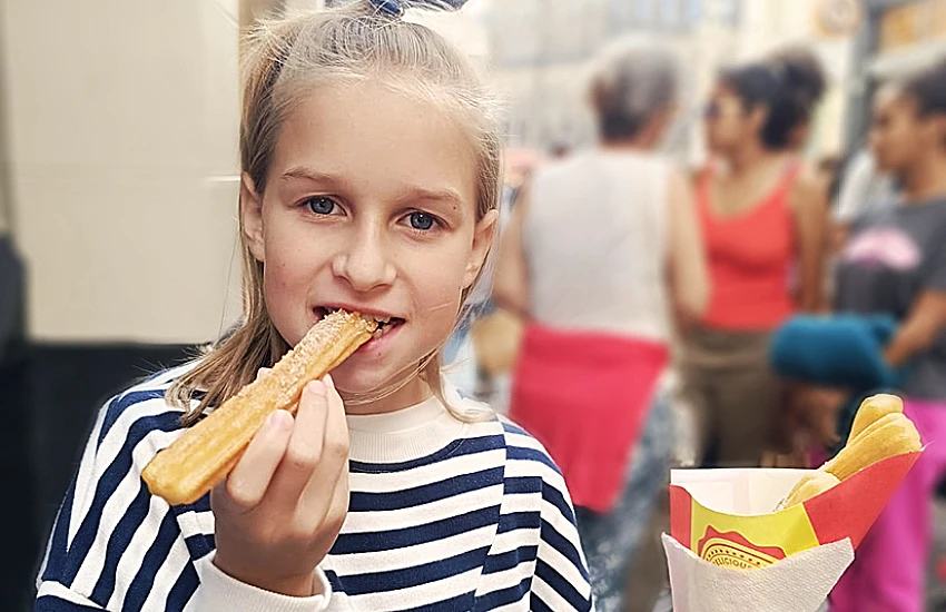 Churros – hiszpański przysmak, który podbija świat.